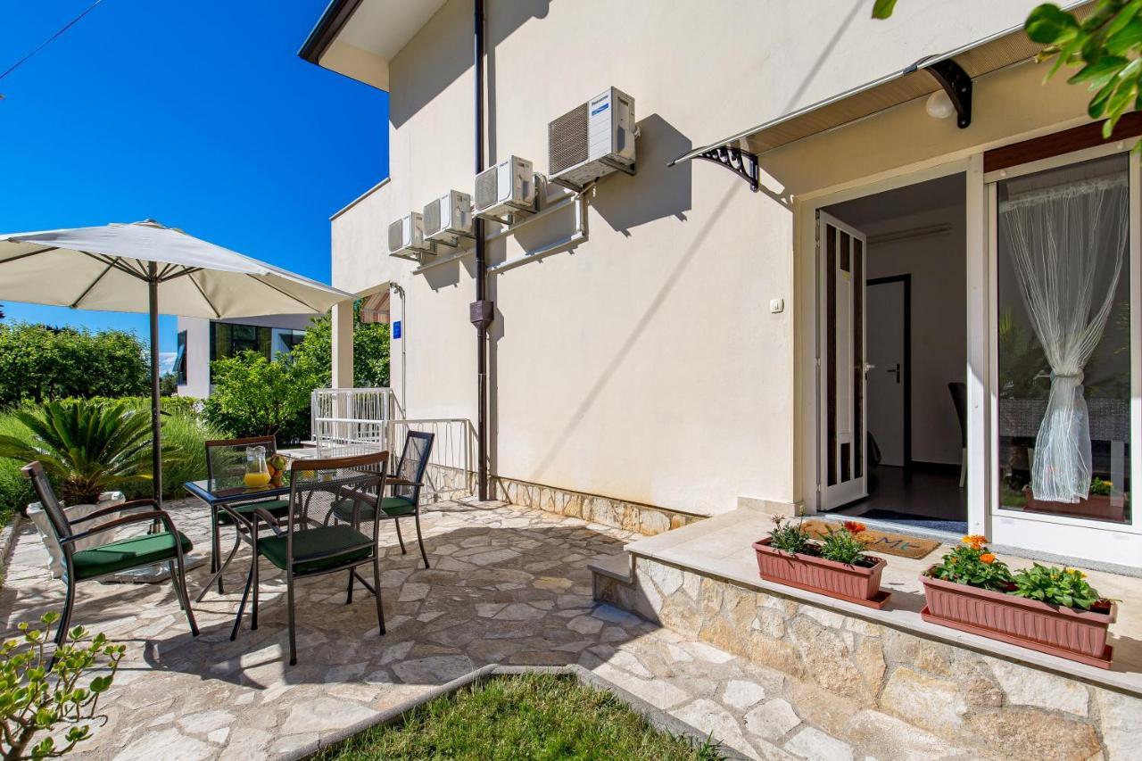 Apartments Rosovic J&C Mošćenička Draga Εξωτερικό φωτογραφία